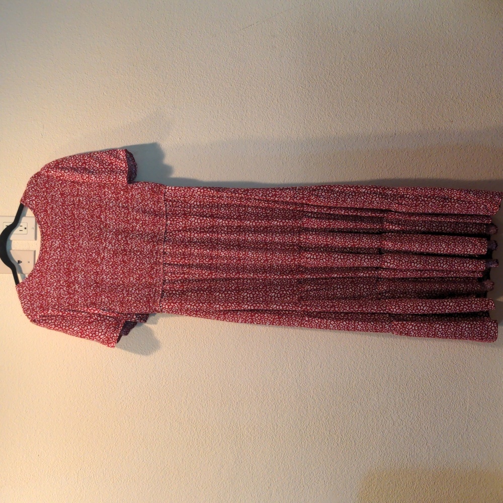 Red and white size XL dress